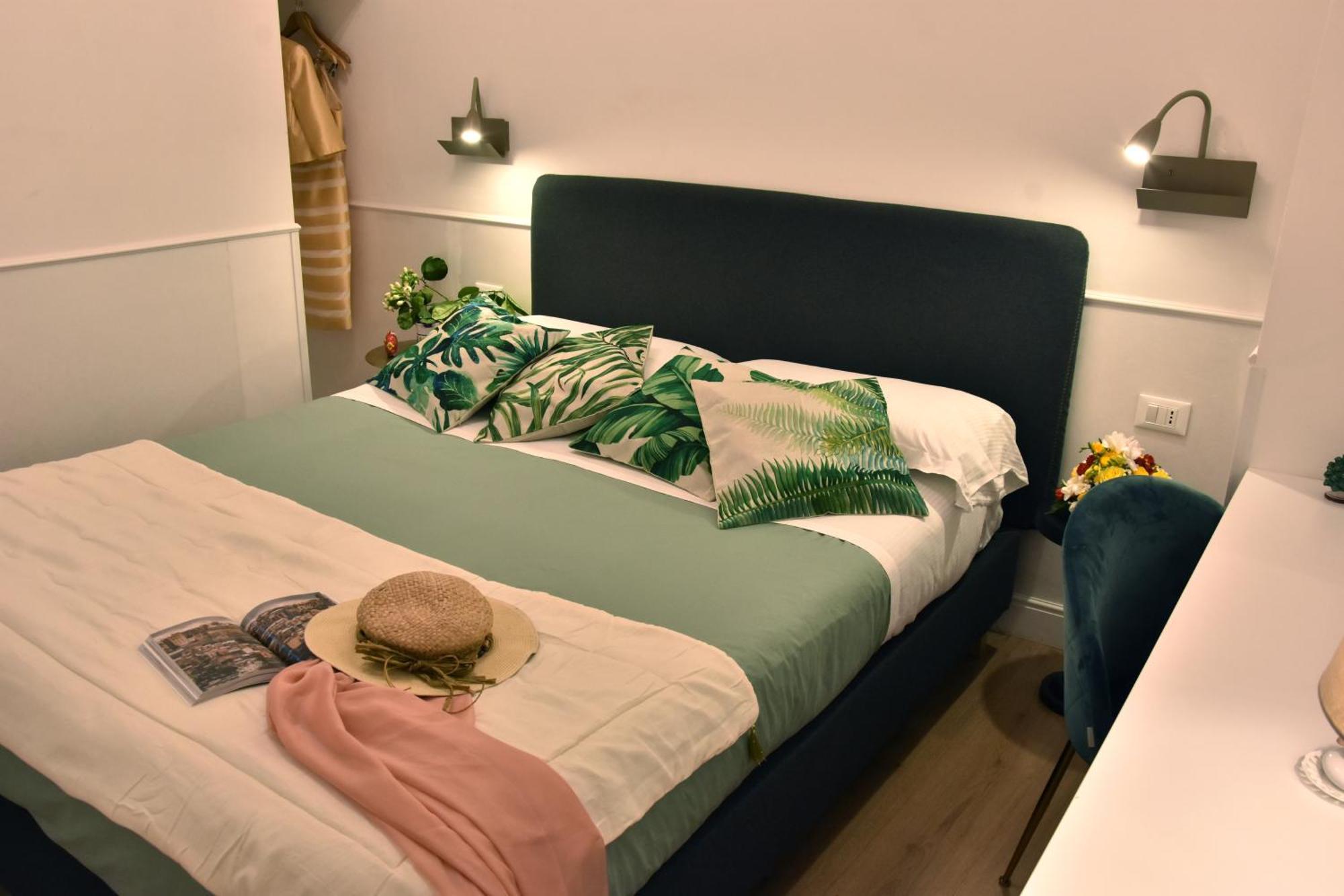Gloden House Apartments Taormina Eksteriør billede
