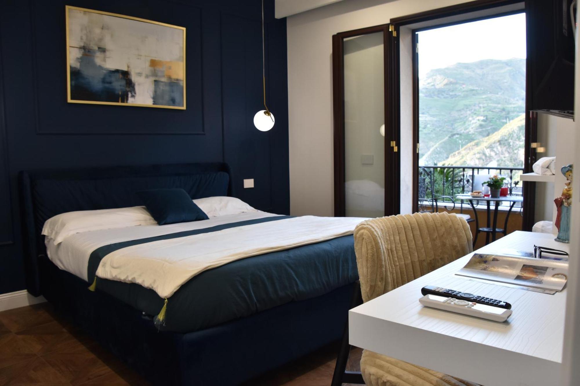 Gloden House Apartments Taormina Eksteriør billede