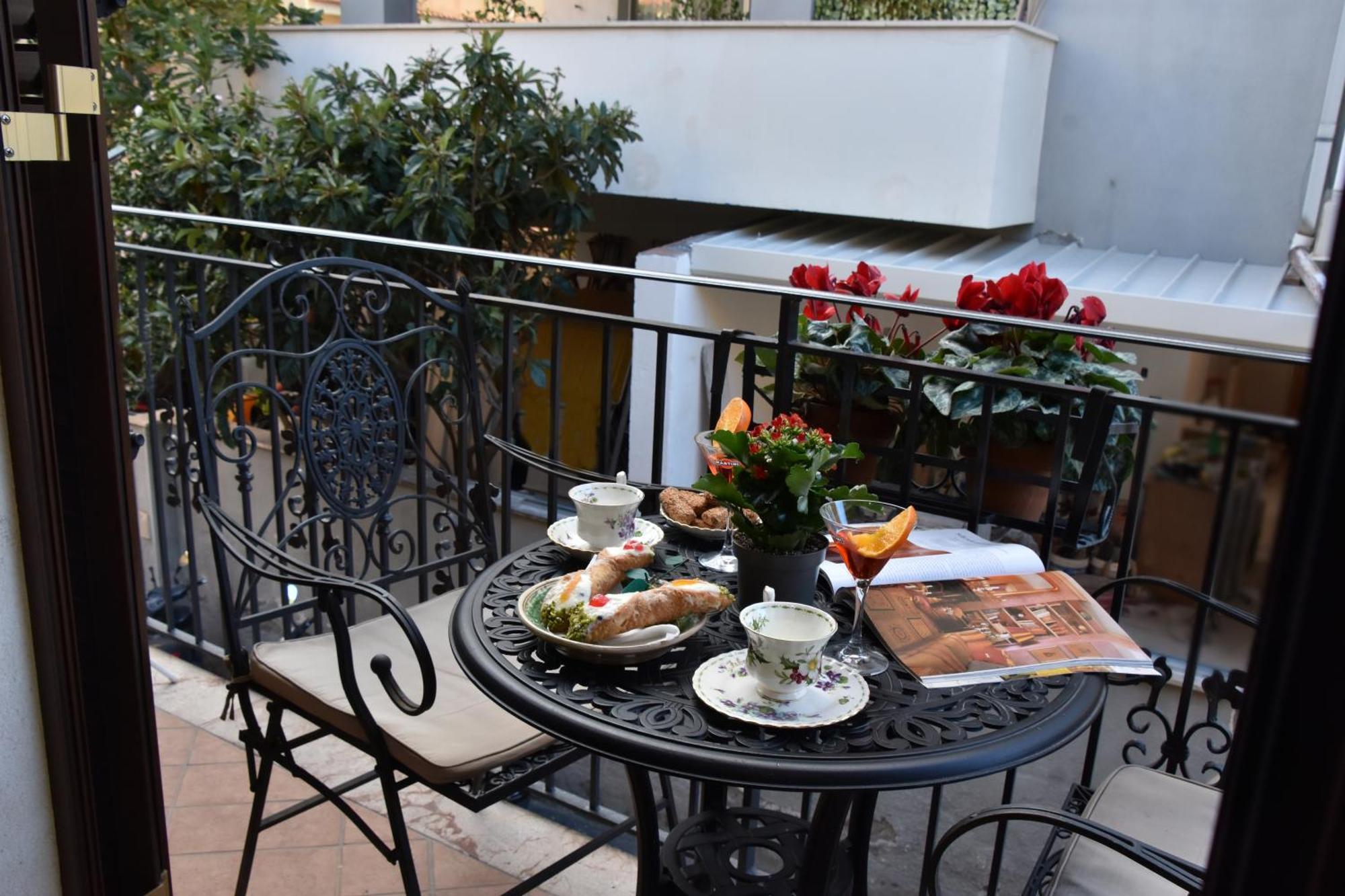 Gloden House Apartments Taormina Eksteriør billede